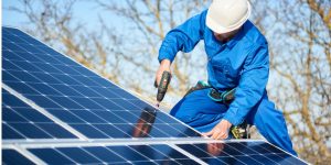 Installation Maintenance Panneaux Solaires Photovoltaïques à Chevru